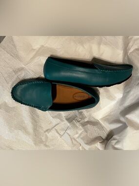 COMFORTVIEW~TEAL TEXTURED SLIP ON LOAFERS ~SIZE 12WW